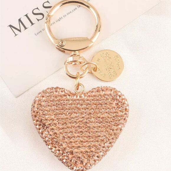 Avington Boutique Accessories - 🆕️Gorgeous Rhinestone champagne Heart Bag Charm